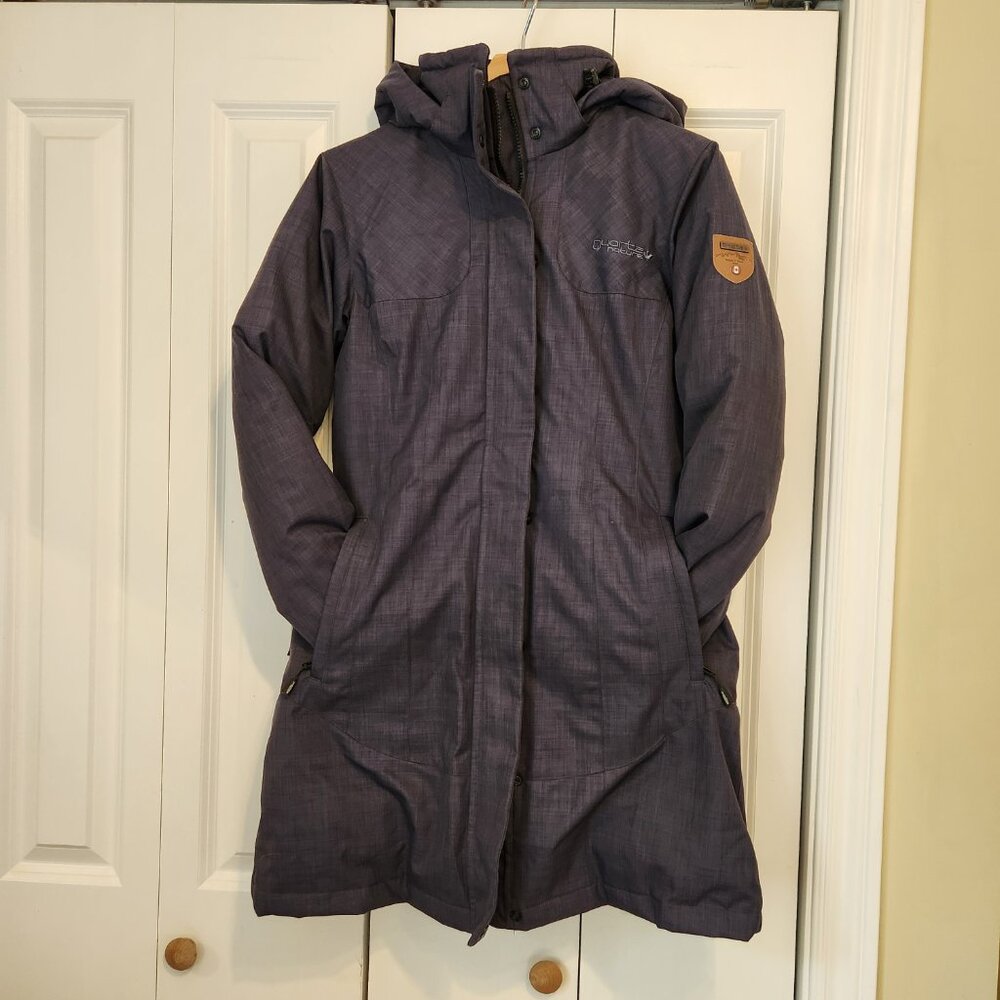 Quartz Nature (now Quartz Co.) Kimberly Down Parka - Navy Blue w/ Racoon Fur